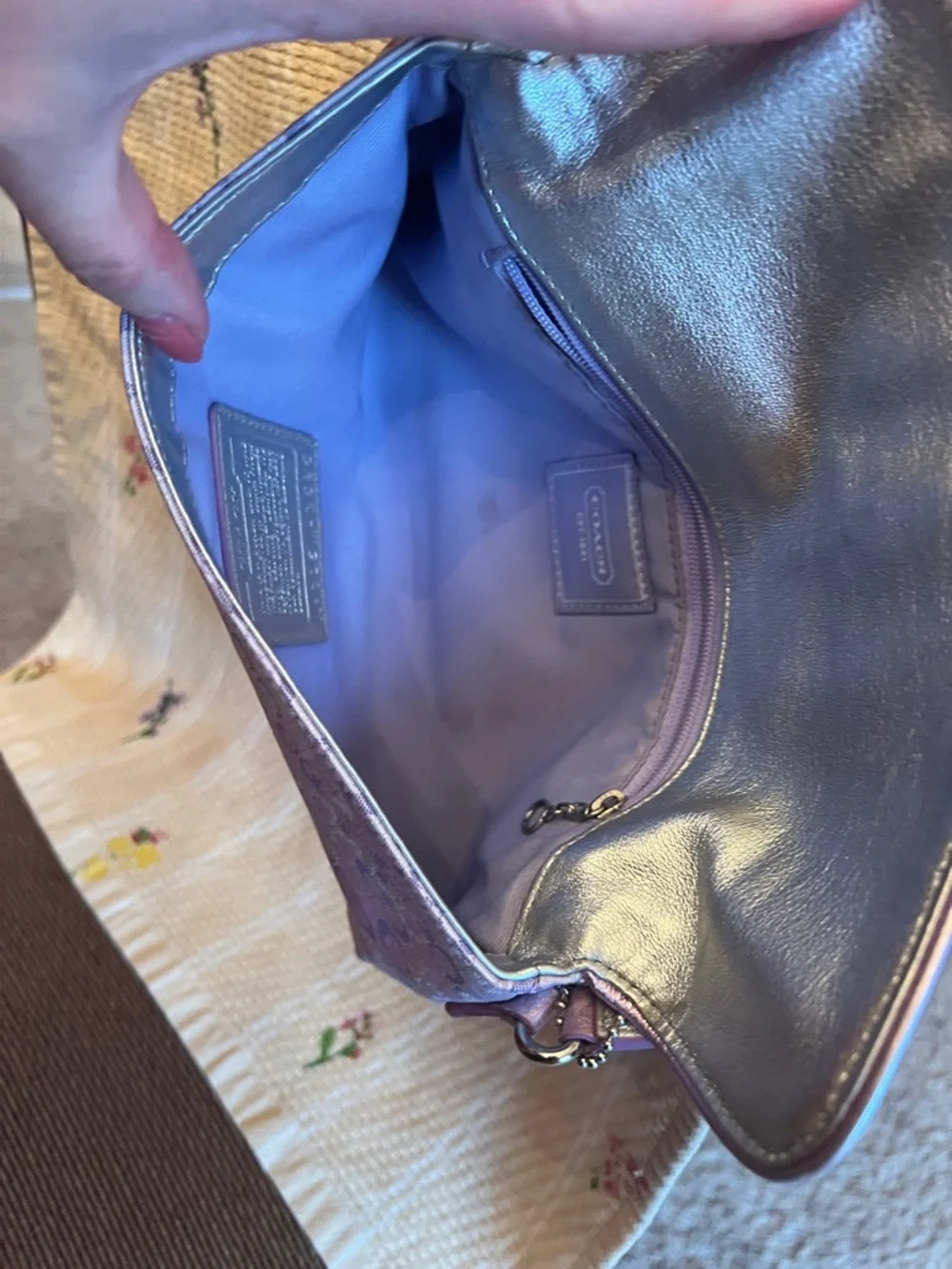 Lilac Signature Clutch Bag with Buckle Closure - Picture 3 of 9